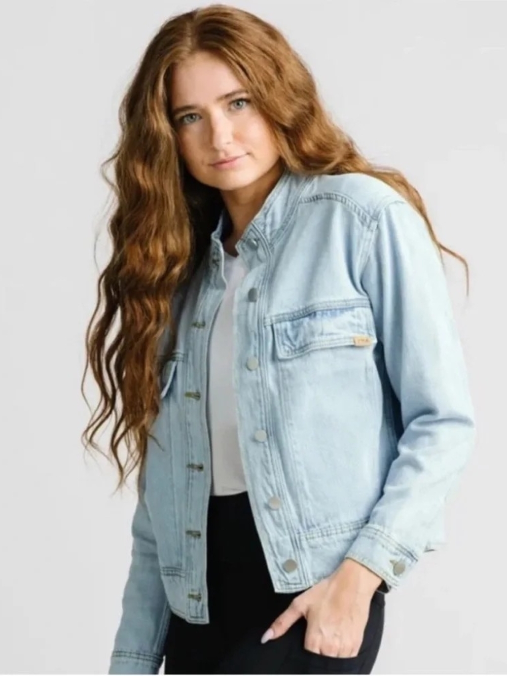 Zyia Light Wash Denim Jacket - Women's Blue Jean